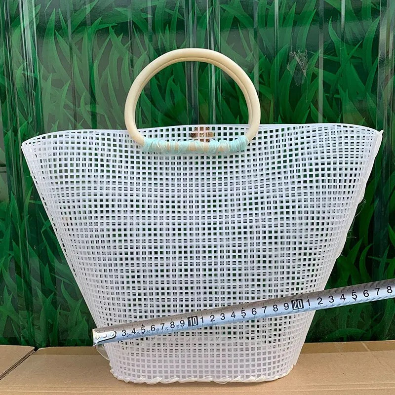 Plastic Canvas Bucket bag